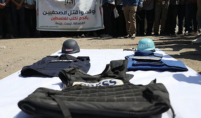 في يوم التضامن مع الصحفي الفلسطيني: 262 شهيداً من الصحفيين في غزة و32 أسرة أُبيدت