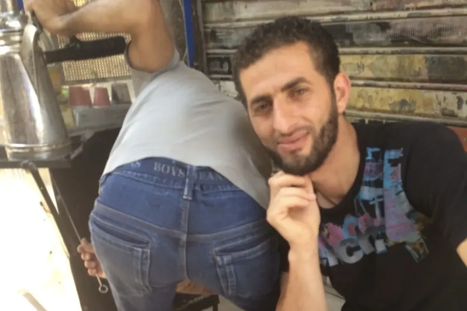 إطلاق نار وإصابة شخص بجروح خطرة في مخيم عين الحلوة