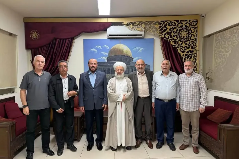 وفد لجنة انتخابات المجلس الوطني يبحث مع الشيخ ماهر حمّود ملف الانتخابات: وحدة الموقف أسهمت في تأجيلها بصيغتها السابقة